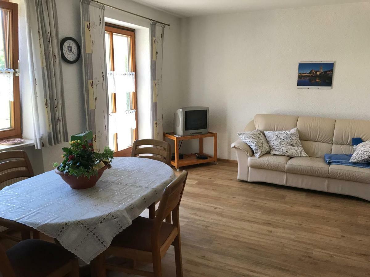 Ferienwohnung Scherr نينبورغ فورم والد المظهر الخارجي الصورة